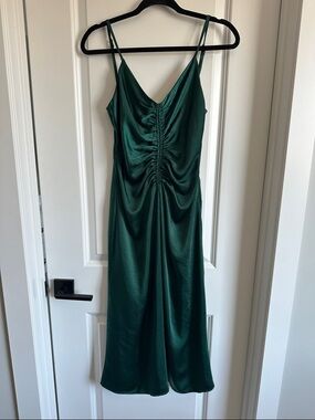 APRICOT Emerald Green Satin Ruched Midi Dress
